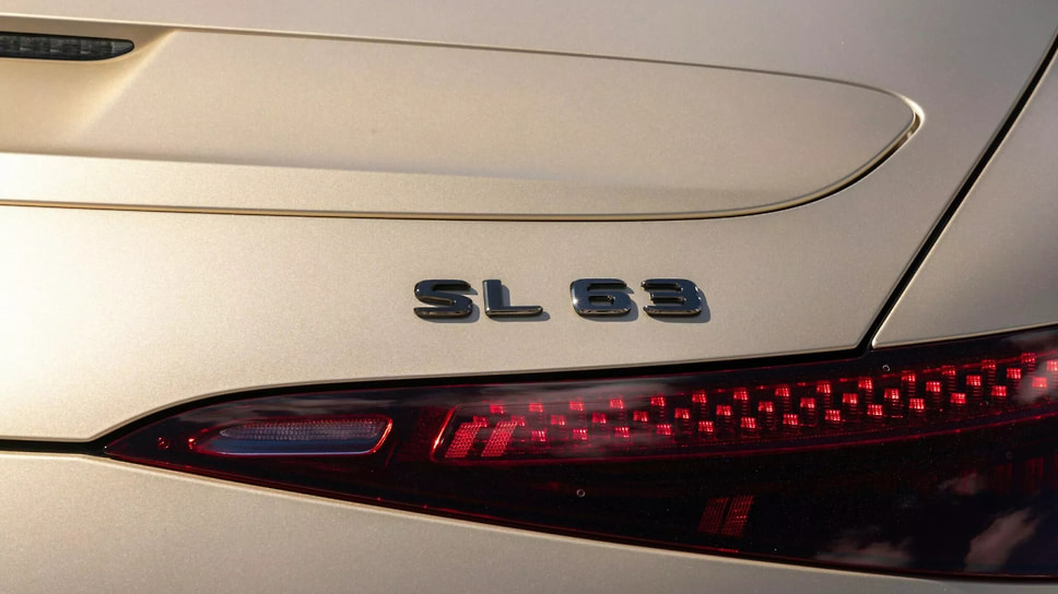 Mercedes-Benz SL63 Manufaktur Golden Coast