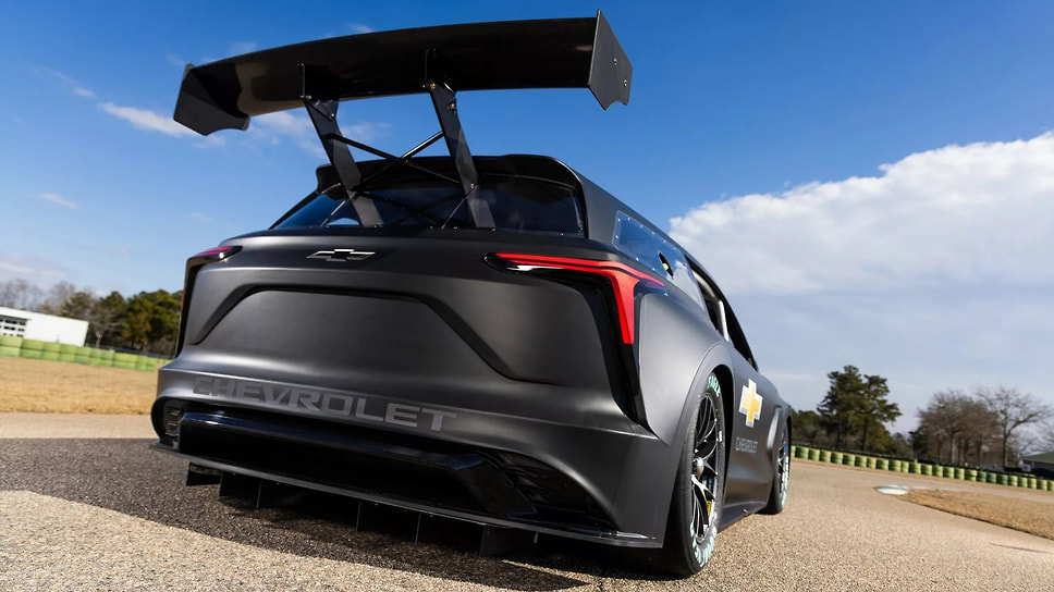Chevrolet Blazer EV.R NASCAR