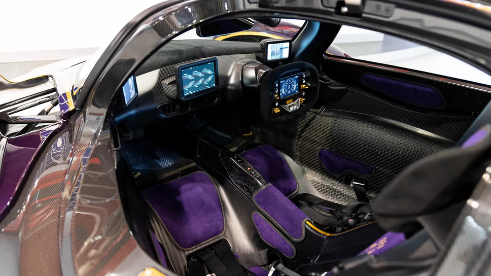 Aston Martin Valkyrie