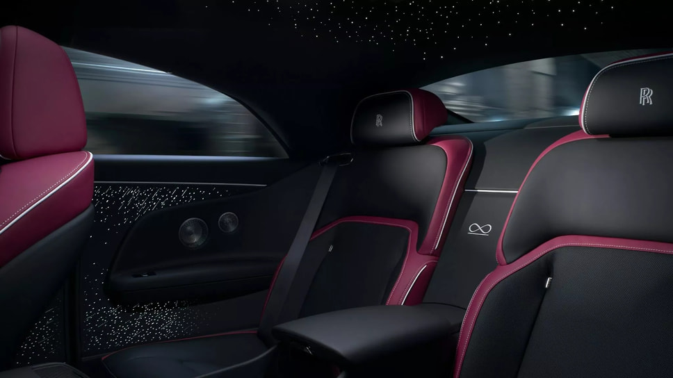Rolls-Royce Spectre Black Badge