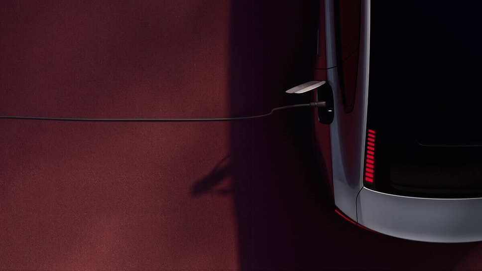 Тизерные изображения Volvo ES90