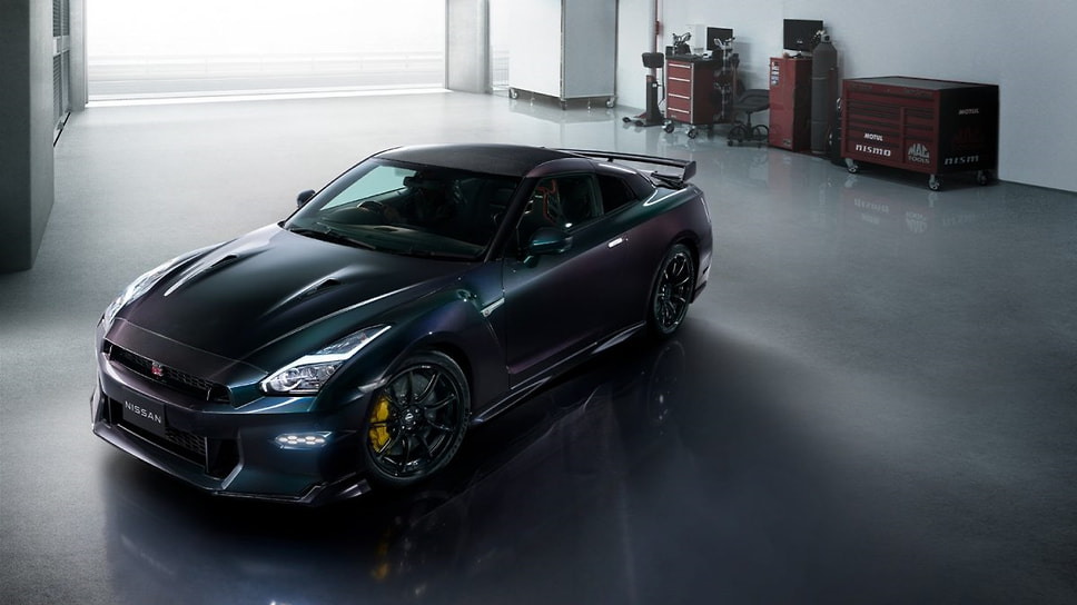 Nissan GT-R