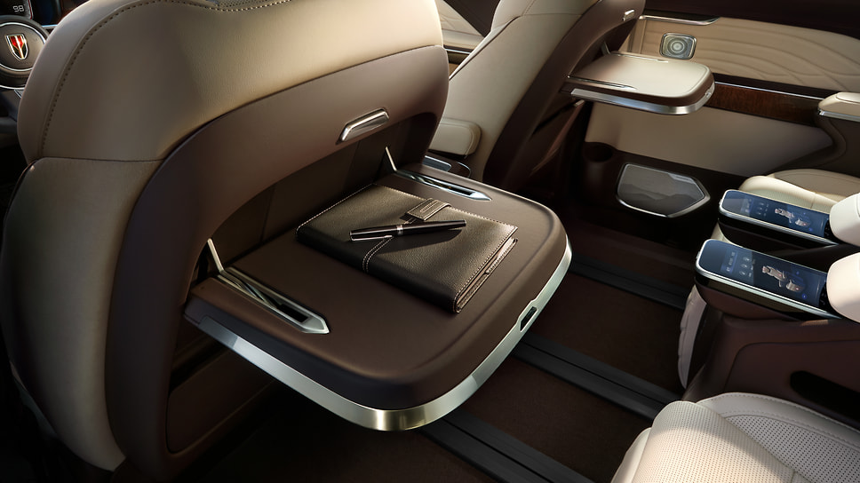 Hongqi HQ9