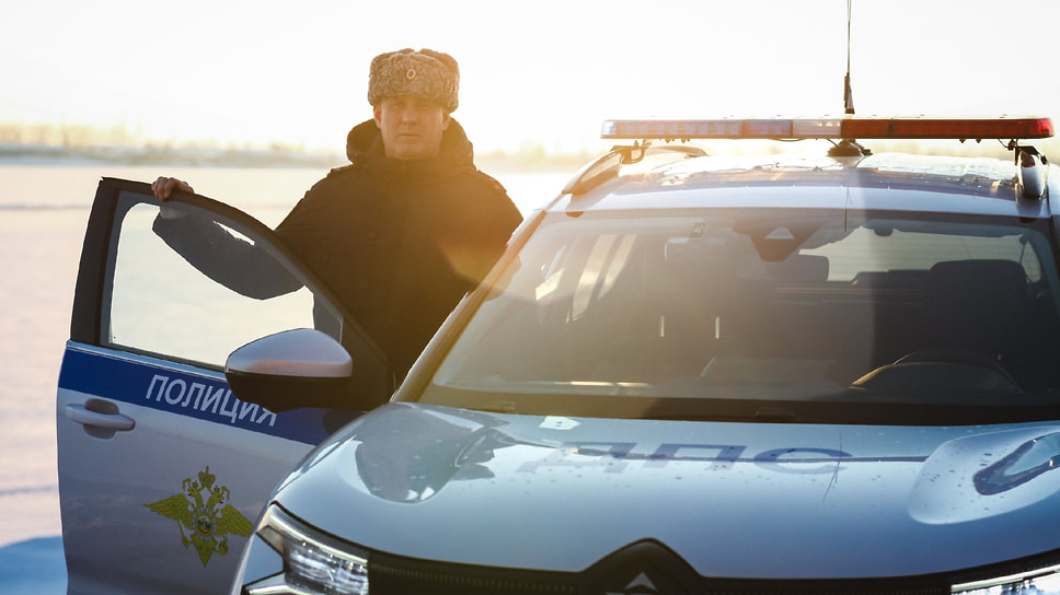 Патрульный автомобиль Rosva