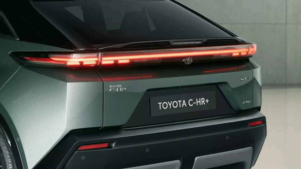 Toyota C-HR+