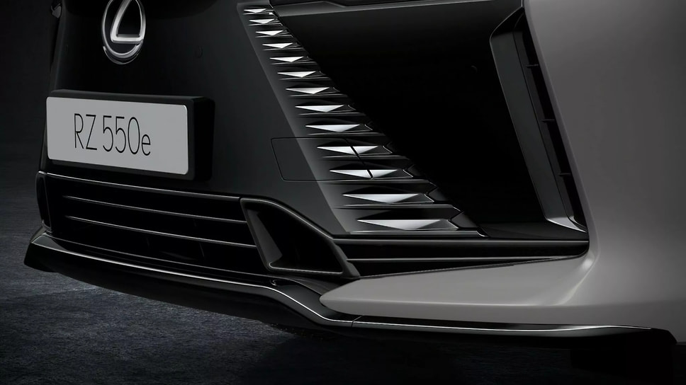 Lexus RZ