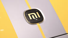 В Китае пожаловались на кражу золотых шильдиков Xiaomi SU7 Ultra