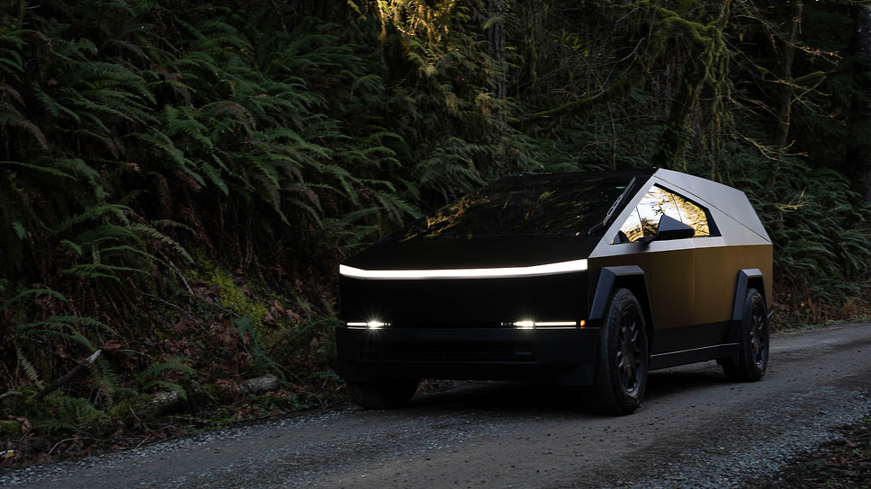Tesla Cybertruck Space Campers