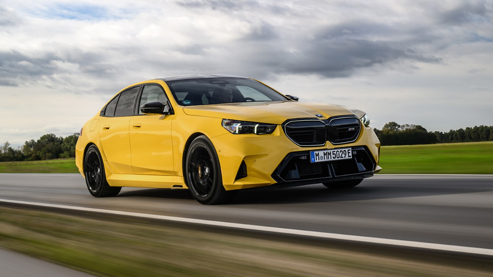 BMW M5, кандидат на победу в категории «Лучший спорткар»