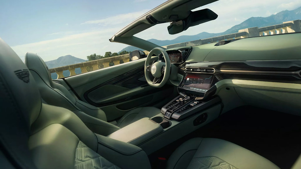 Aston Martin Vanquish Volante