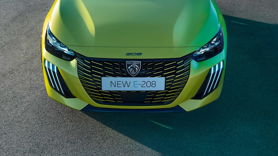 Peugeot e-208