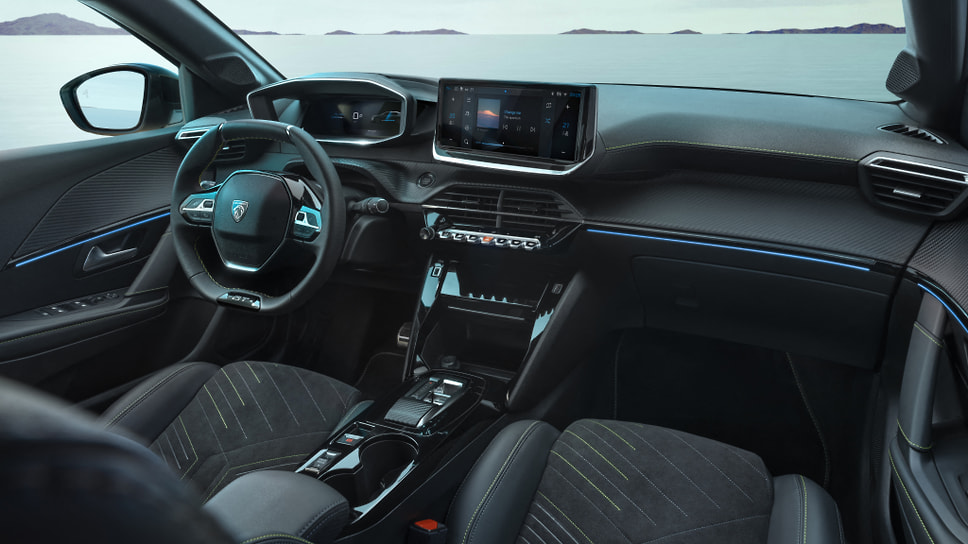 Peugeot e-208