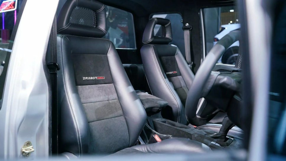 Isuzu Dragon Max