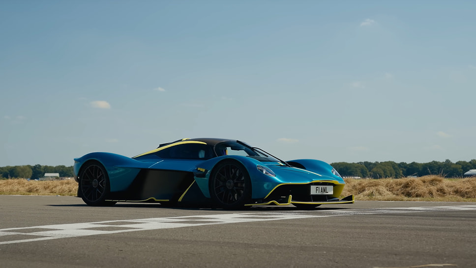 Aston Martin Valkyrie  на тестовой трассе Top Gear