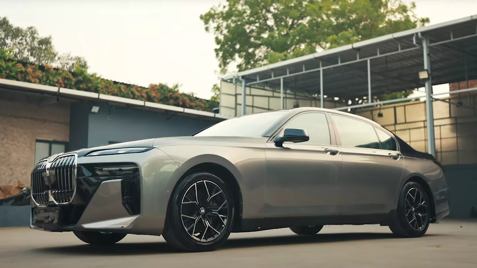 BMW 7 серии в кузове F01