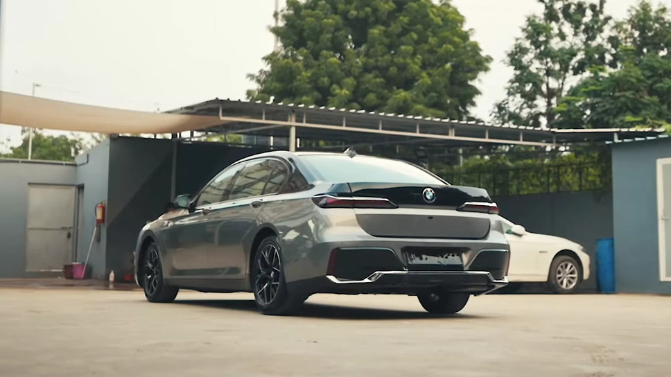 BMW 7 серии в кузове F01