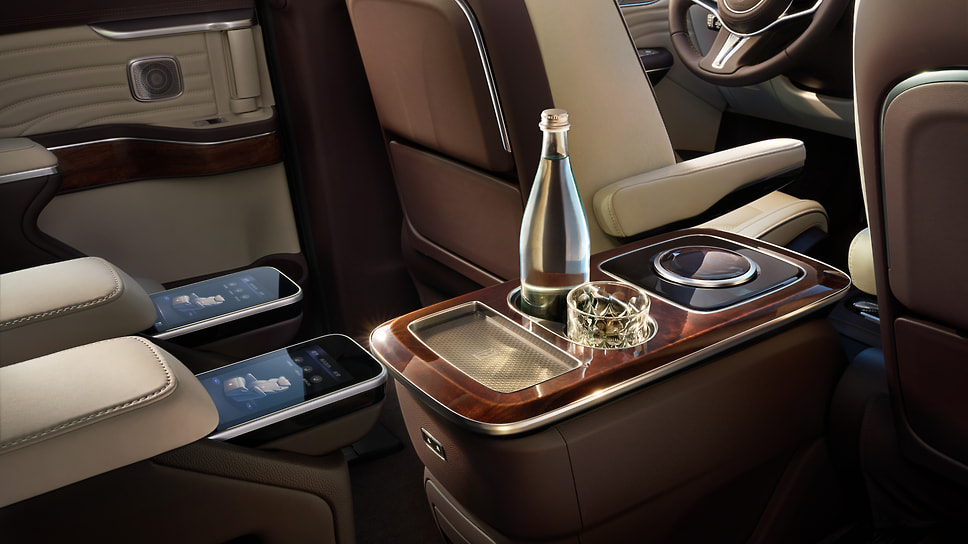 Hongqi HQ9
