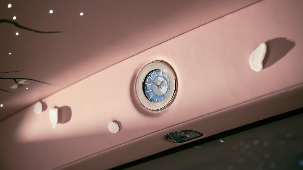 Rolls-Royce Phantom Cherry Blossom