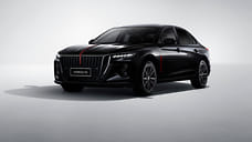 Премиум-седан Hongqi H5 получил в России топовую «черную» версию