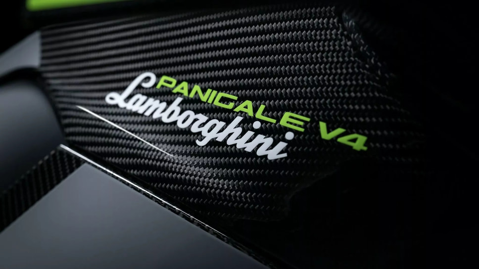 Ducati Panigale V4 Lamborghini