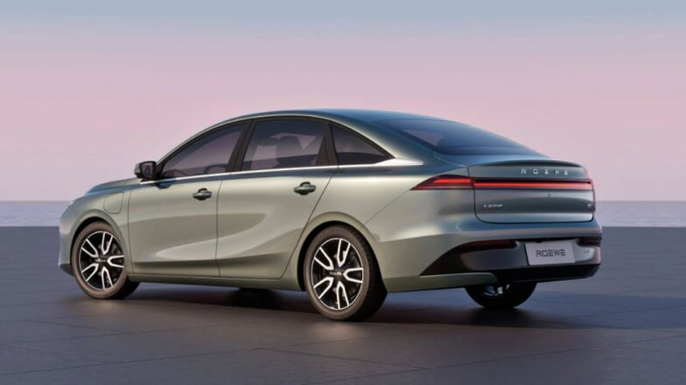Roewe D6