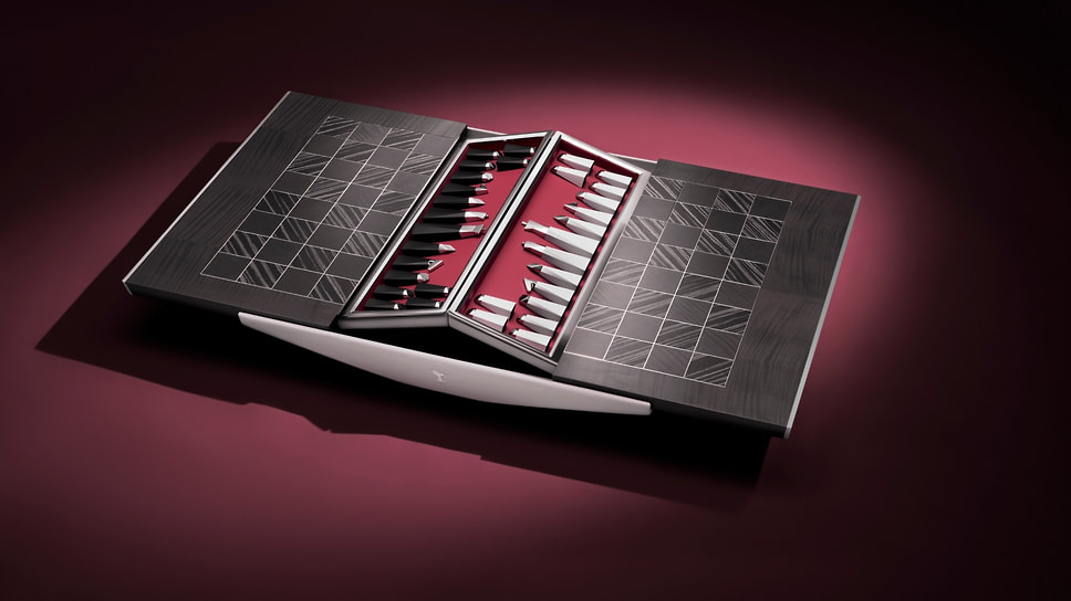 Rolls-Royce Chess Set