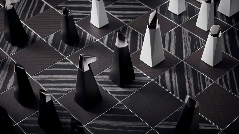 Rolls-Royce Chess Set