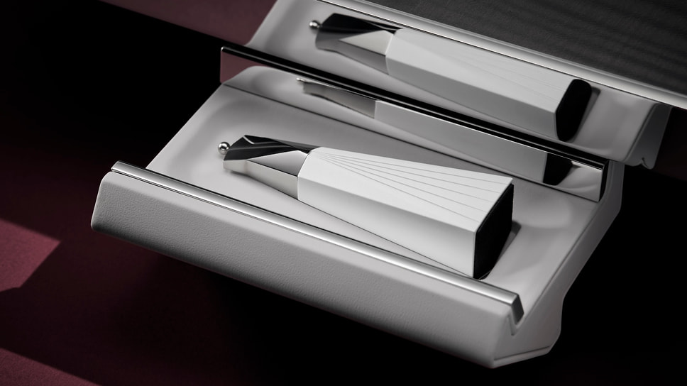 Rolls-Royce Chess Set
