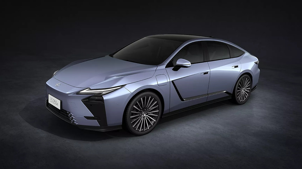 Электрический Lexus ES
