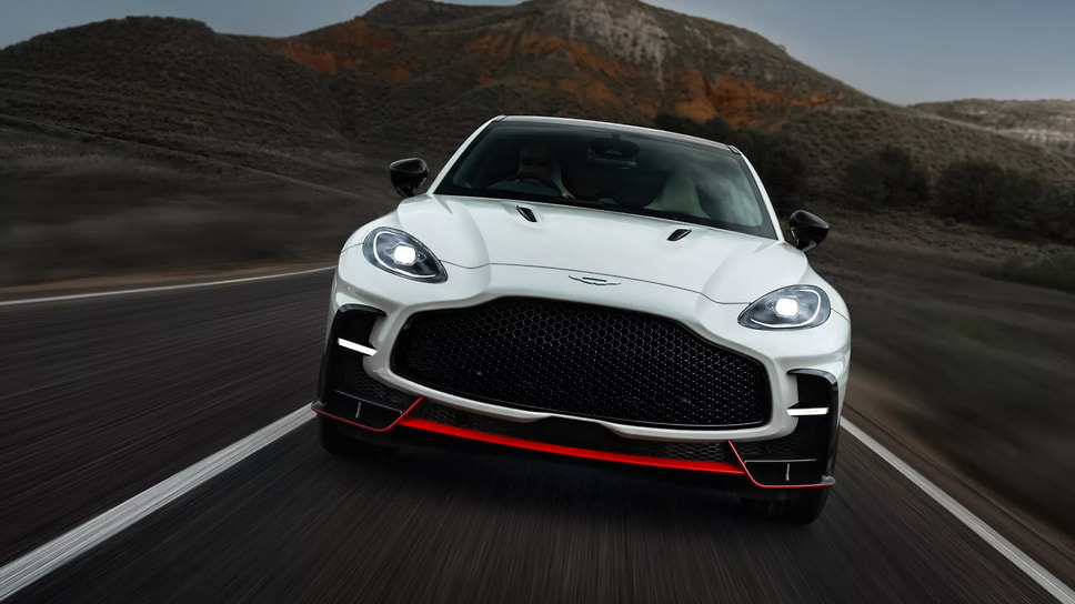 Aston Martin DBX S