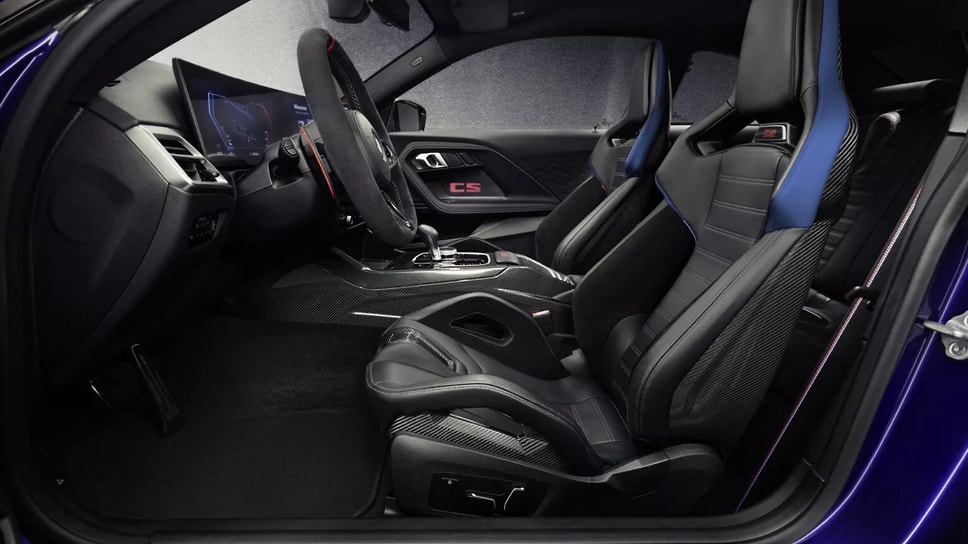 BMW M2 CS