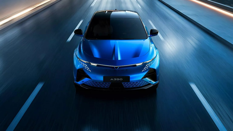 Alpine А390