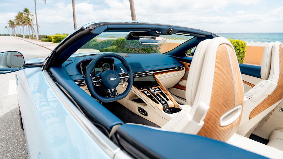 Aston Martin Palm Beach Edition DB12 Volante