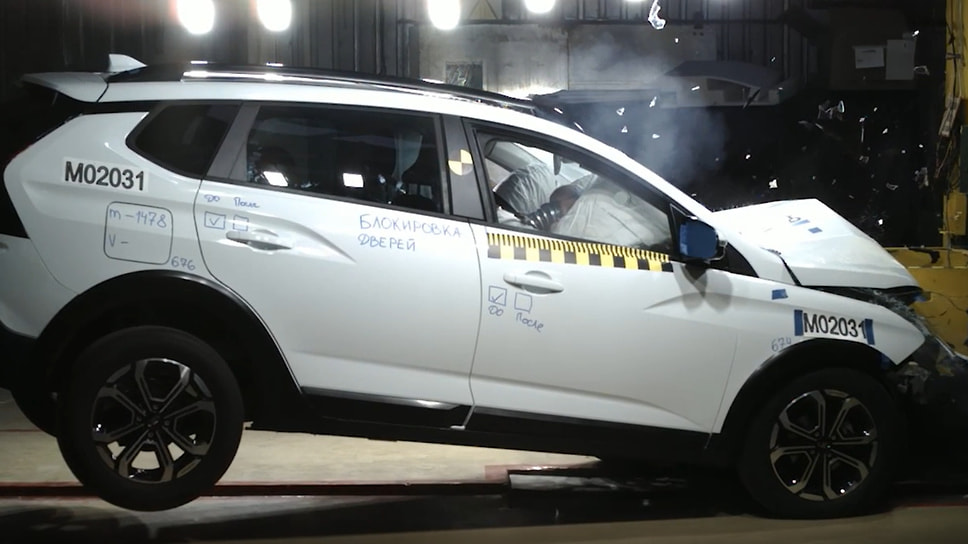 Краш-тест Lada Iskra SW Cross