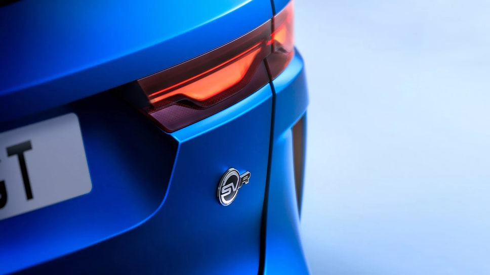 F-Pace SVR 575 Ultimate Edition