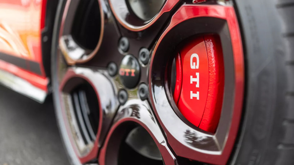 Volkswagen Golf GTI Edition 50