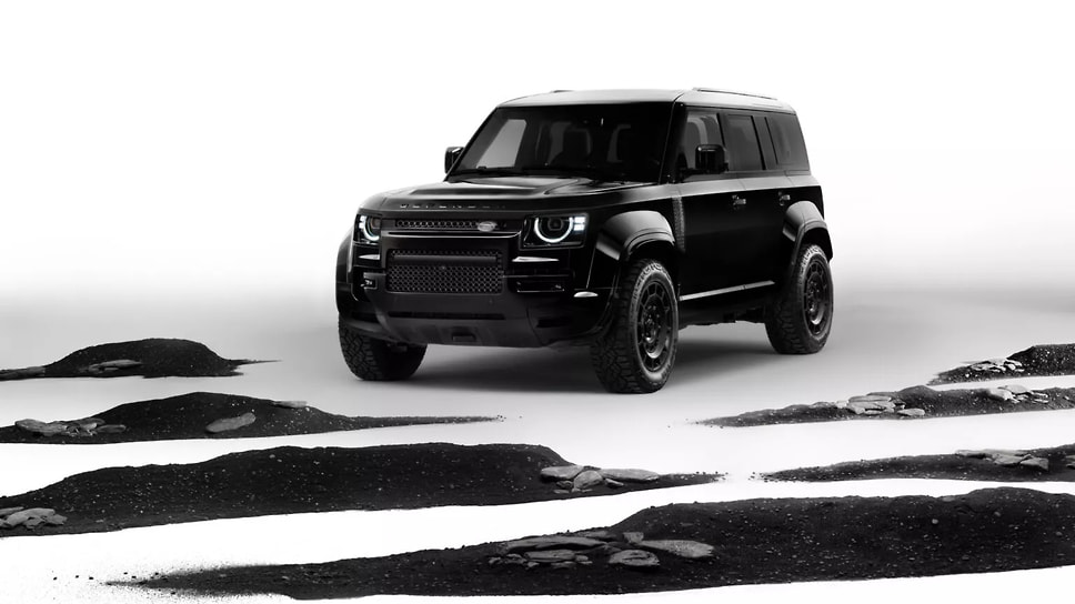 Land Rover Defender Octa Black