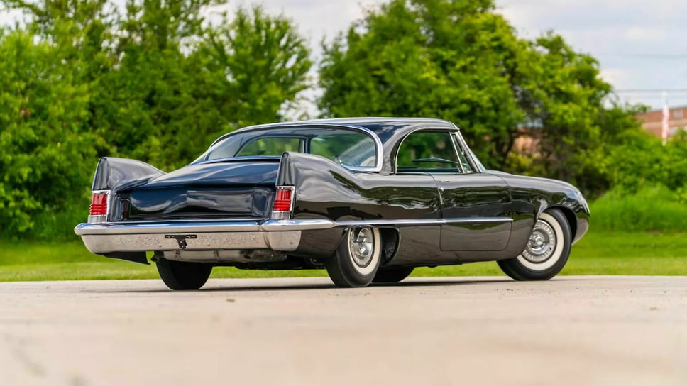 Chrysler California Ghia