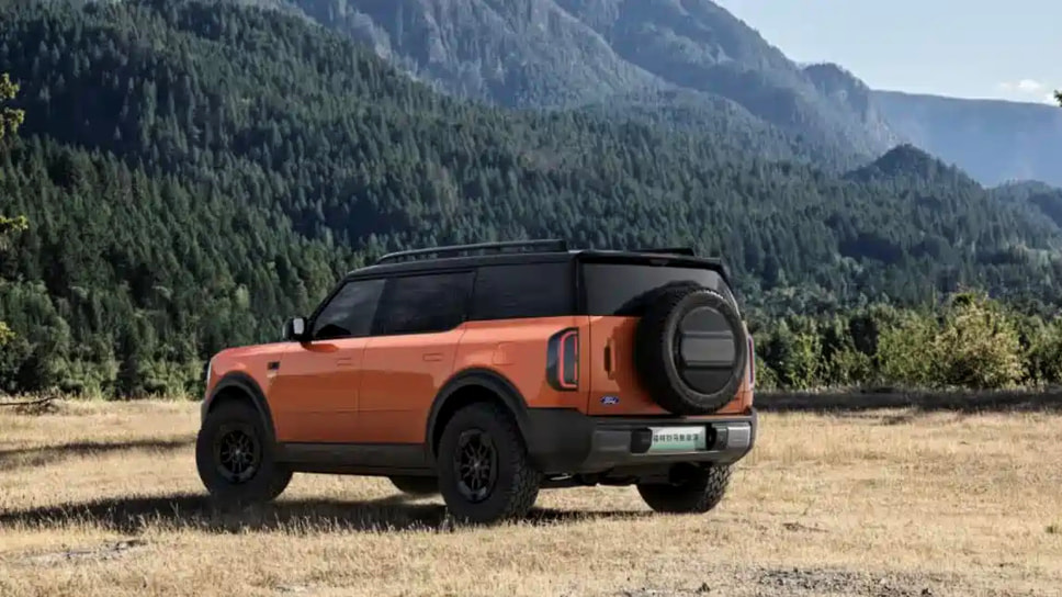 Ford Bronco 