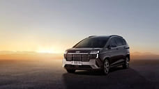 Hyundai обновила бюджетные минивэны Stargazer