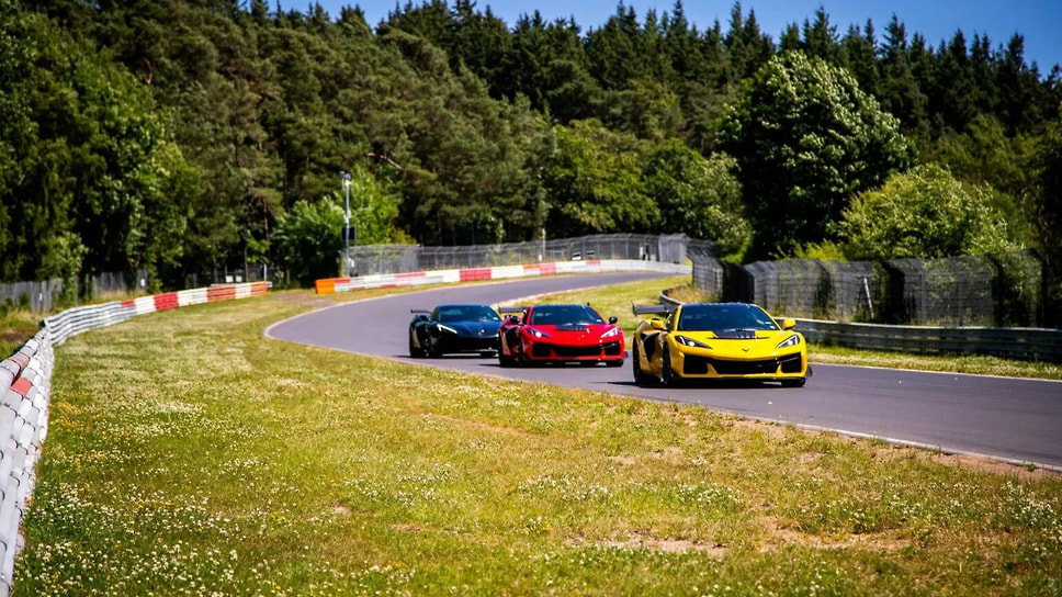 Chevrolet Corvette ZR1X, ZR1 и Z06