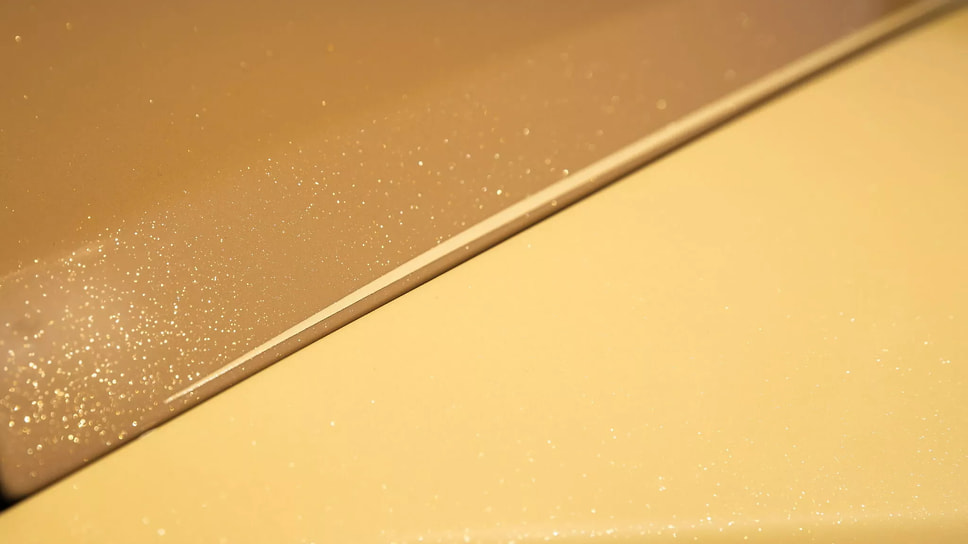 Rolls-Royce Spectre Bailey