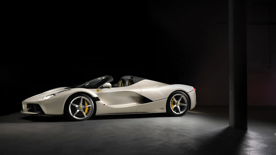 Ferrari LaFerrari Aperta 