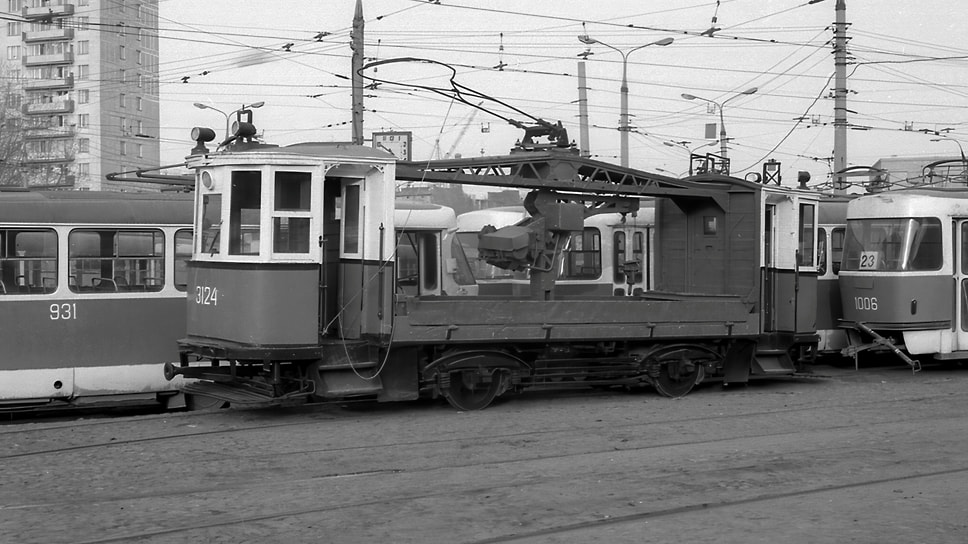 Крановая платформа СВАРЗ, архивный кадр