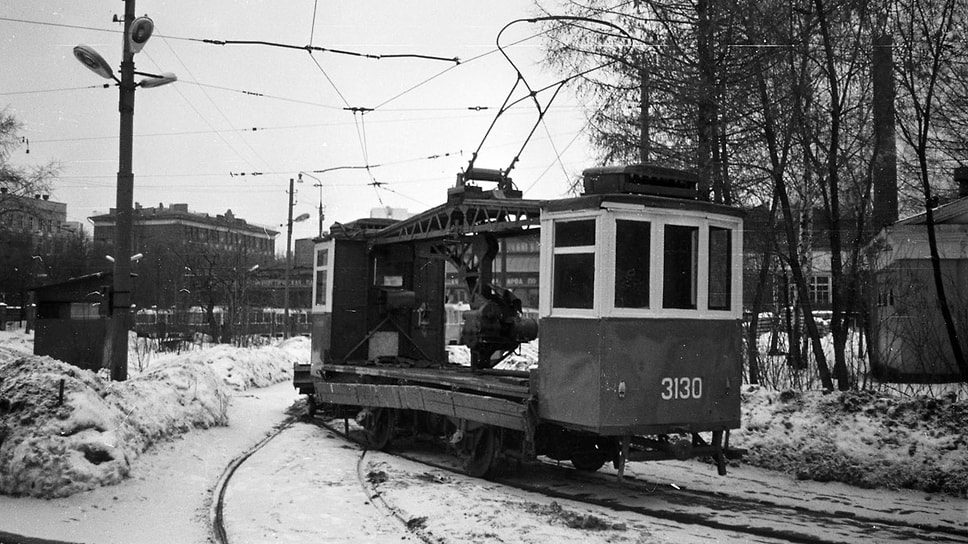 Крановая платформа СВАРЗ, архивный кадр