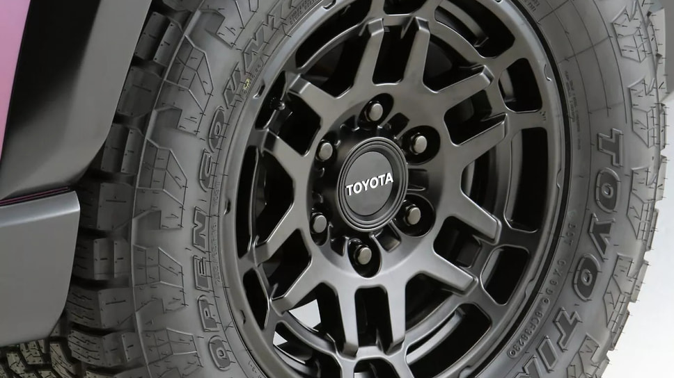 Toyota Corolla Cross Hybrid Nasu Edition