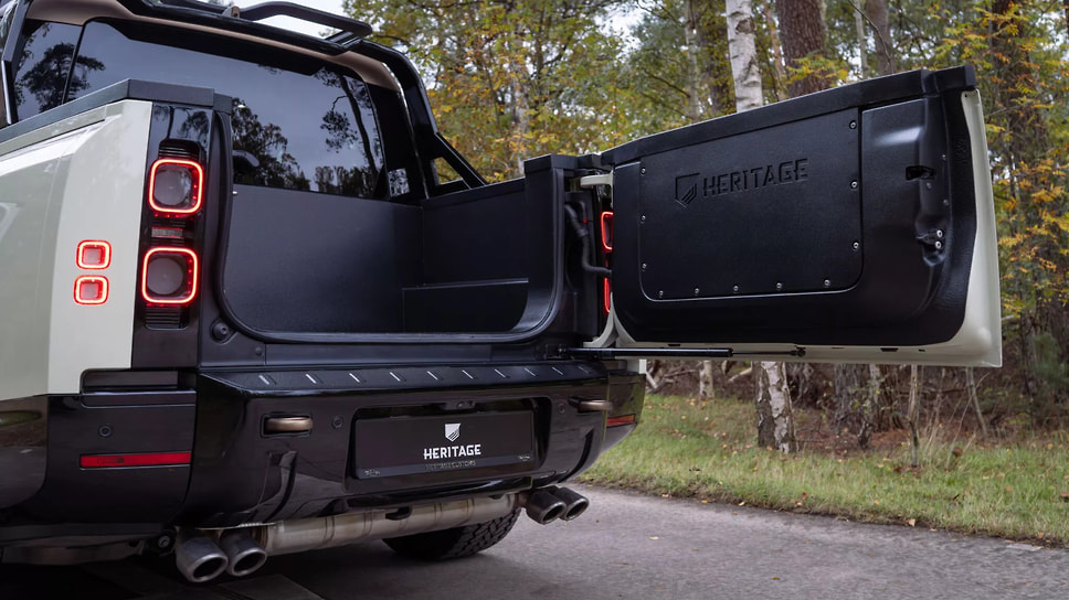 Land Rover Defender 130