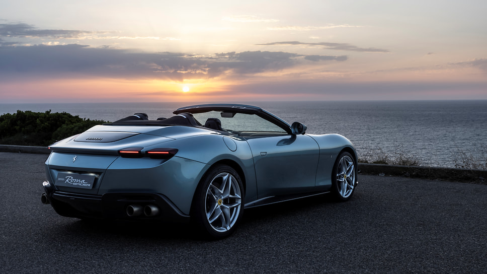 Ferrari Roma Spider