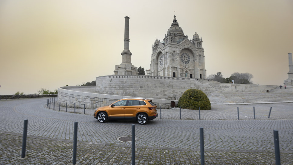 Skoda Karoq 
