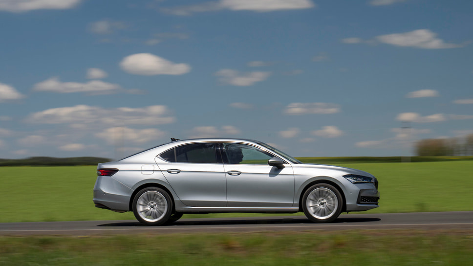 Skoda Superb 
